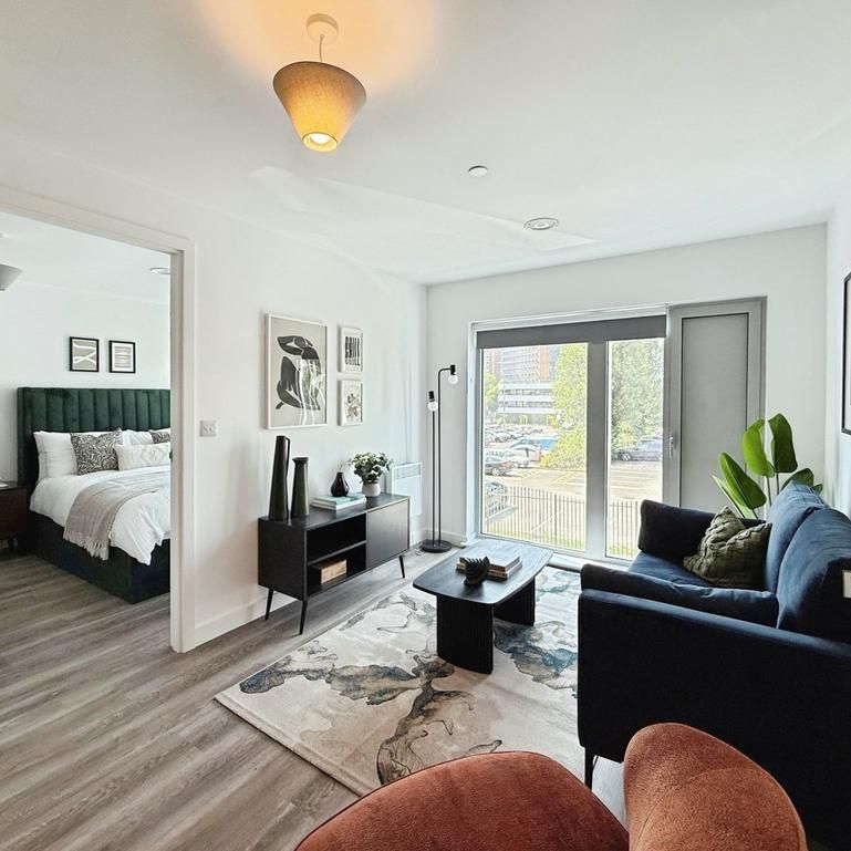 2 bedroom flat to rent - Photo 1