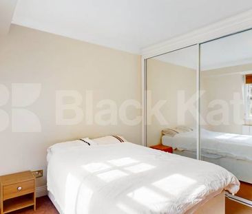 A well-presented two bedroom, two bathroom apartment to rent in Ced... - Photo 5