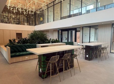 For Lease - 3079 Trafalgar Road Unit# 305, Oakville, Ontario - Photo 2