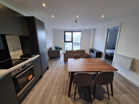 Two Bedroom Apartment - Photo 1