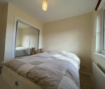 3 bedroom detached house to rent - Photo 6