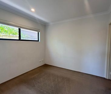 1/16 Pearl Road, Cloverdale WA 6105 - Apartment For Rent | Domain - Photo 2