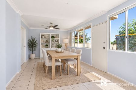 Spacious Home - Photo 2