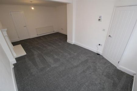 3 bedroom house to rent - Photo 3