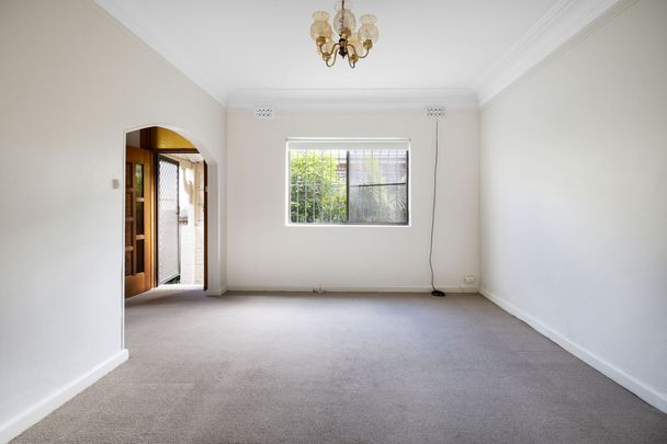 136 Cardigan Street, Stanmore NSW 2048 - House For Rent | Domain - Photo 1