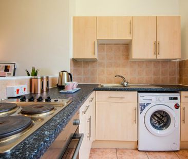 1 bedroom flat to rent - Photo 3