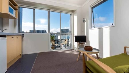 CITY CENTRE - One Bedroom with a Balcony - Photo 4