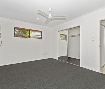 Family Home in Kirwan! - Photo 1