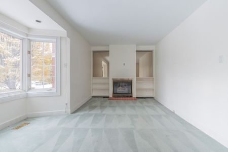 For Lease - 24 Douglas Crescent, Toronto, Ontario - Photo 4