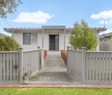 4 Rosalie Ave - Photo 5