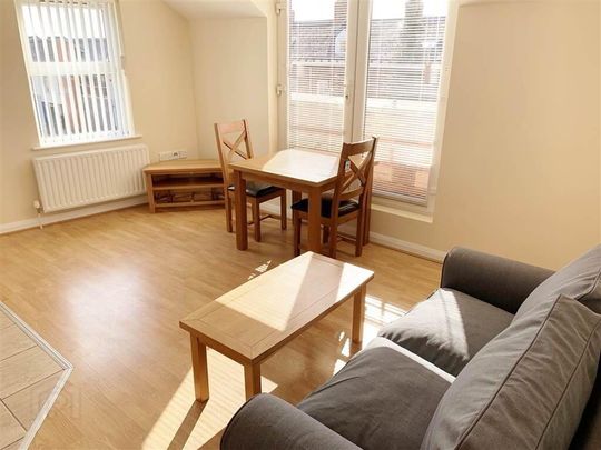 Apartment 9 202 206 Albertbridge Road, Belfast, BT5 4GY - Photo 1