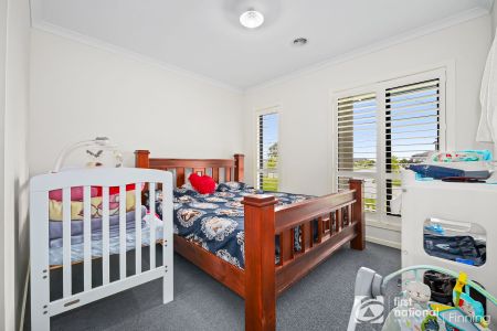 Spacious Four-Bedroom Home with Solar & Side Access - Photo 2