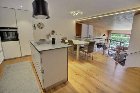 Recently renovated apartment located on the village square for rent by the week - Photo 5