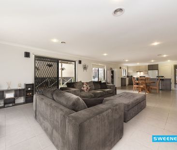 15 JONAH PARADE, DEER PARK - Photo 2
