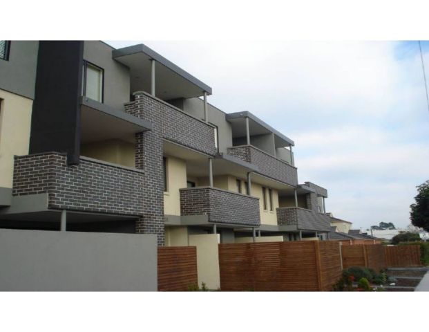 19/1324 Centre Road, Clayton VIC 3168 - Apartment For Rent | Domain - Photo 1