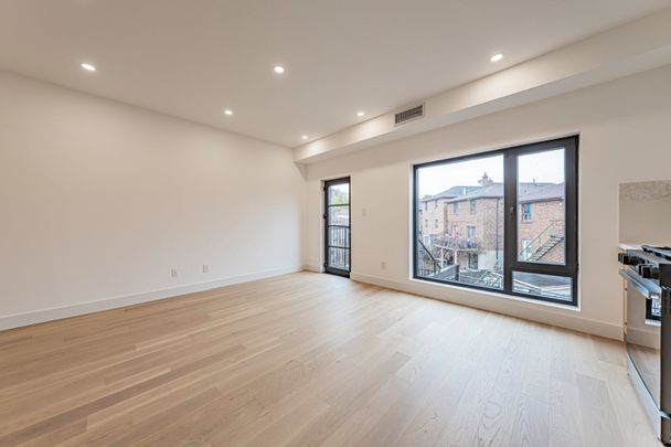 For Lease - 14 Holmesdale Road Unit# PH, Toronto, Ontario - Photo 1