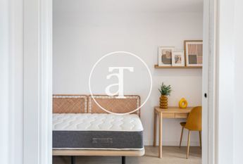 4 bedroom apartment for rent with 2 bathrooms near the beach