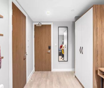 Premium 2 Bed Apartment - Photo 6