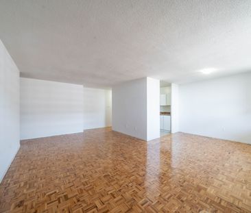 For Lease - 5 Glamorgan Avenue Unit# 608, Toronto, Ontario - Photo 3
