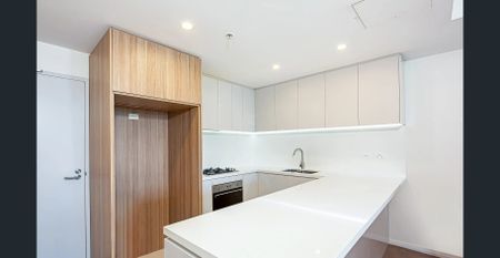 Two Bedroom One Bathroom One Carpark affordable apartment in the heart of Hurstville! - Photo 5