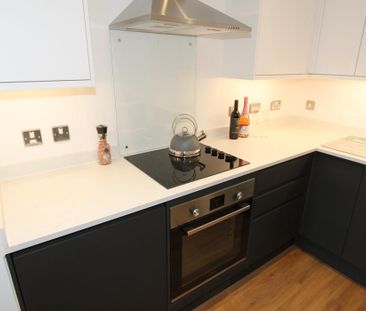 2 bedroom apartment to rent - Photo 4