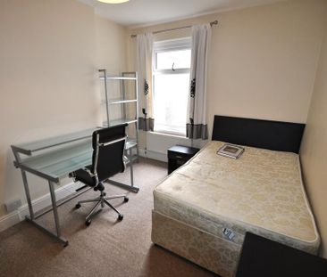 5 bedroom house share to rent - Photo 1