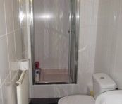 9 Beds - Student House - Bradford - Photo 6