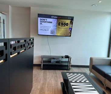 Sapphire En-suite Serviced Apartment - Photo 1
