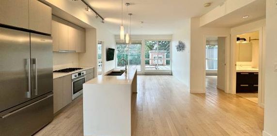 Spacious 3 Bed 2 Bath Apartment in Vancouver West - Photo 2