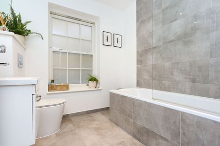 Brandram Road, London, SE13 - Photo 4