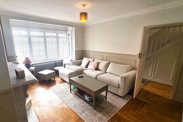 3 bedroom semi-detached house to rent - Photo 1