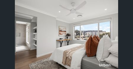 Beautiful Family Home in the Heart of Box Hill - Photo 4