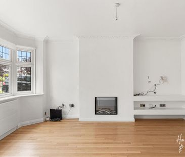 4 bedroom semi-detached house to rent - Photo 4