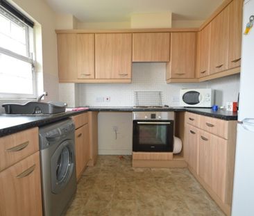 2 bedroom Apartment - MERRIFIELD COURT, WELWYN GARDEN CITY. - Photo 1