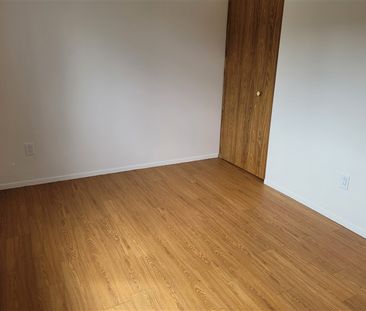 4½ (sept), 2060-410 Gauthier, Sherbrooke, J1H 6A5 - Photo 2