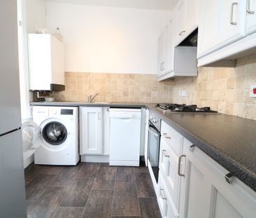 Knoll Road, Dorking, RH4 - Photo 5