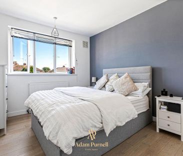 3 bedroom semi-detached house to rent - Photo 4