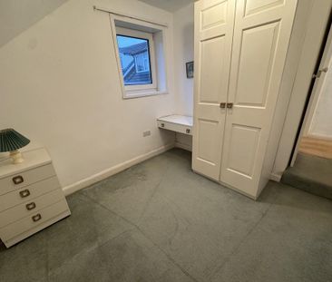 5 bedroom detached house to rent - Photo 6