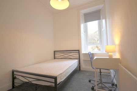 3 bedroom flat to rent - Photo 5