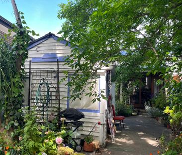 3-bedroom shared house / townhouse, Olive Road - Photo 1