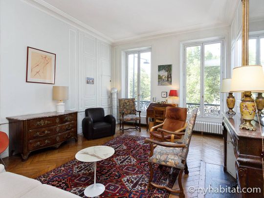 Logement à Paris, Location meublée - Photo 1