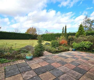 5 bedroom detached house to rent - Photo 3