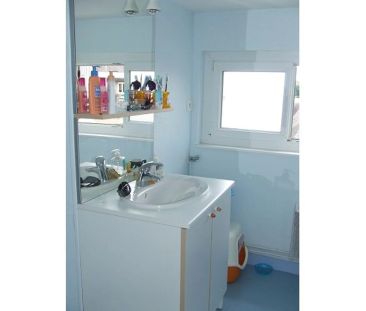 VIRE : appartement F1 en location - Photo 6