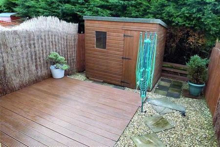 3 bedroom terraced house to rent - Photo 4