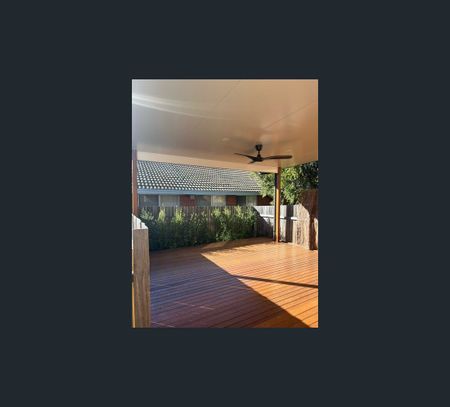 Unit 2/21 Morton St, Queanbeyan, NSW 2620 - Photo 3