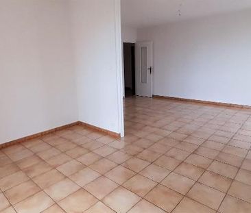 Location Appartement 3 pièces 80m² AIX EN PROVENCE 90ème - Photo 2