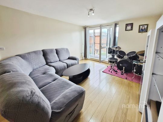 2 bedroom apartment to rent - Photo 1