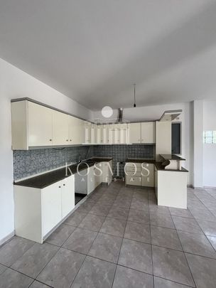 Διαμέρισμα για ενοικίαση Βενεράτο (Τετραχώρι) - Photo 1