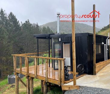 Fully furnished one bedroom tiny home - Photo 1