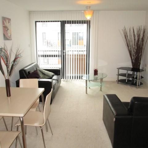 2 bedroom apartment to rent - Photo 1